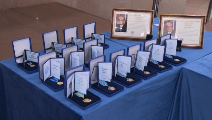 Работников культуры и искусства наградили в Алматы