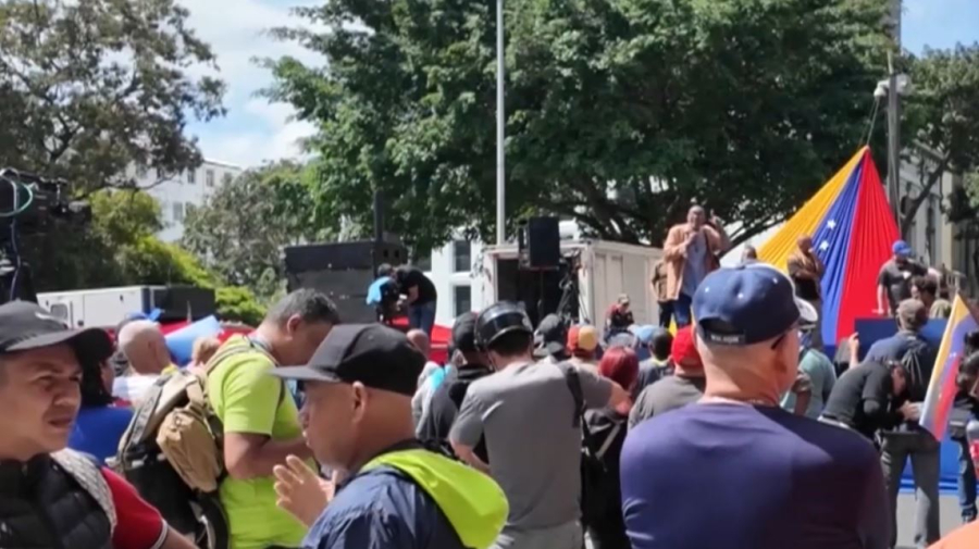 В Венесуэле заявили о гибели 100 человек из-за операции США