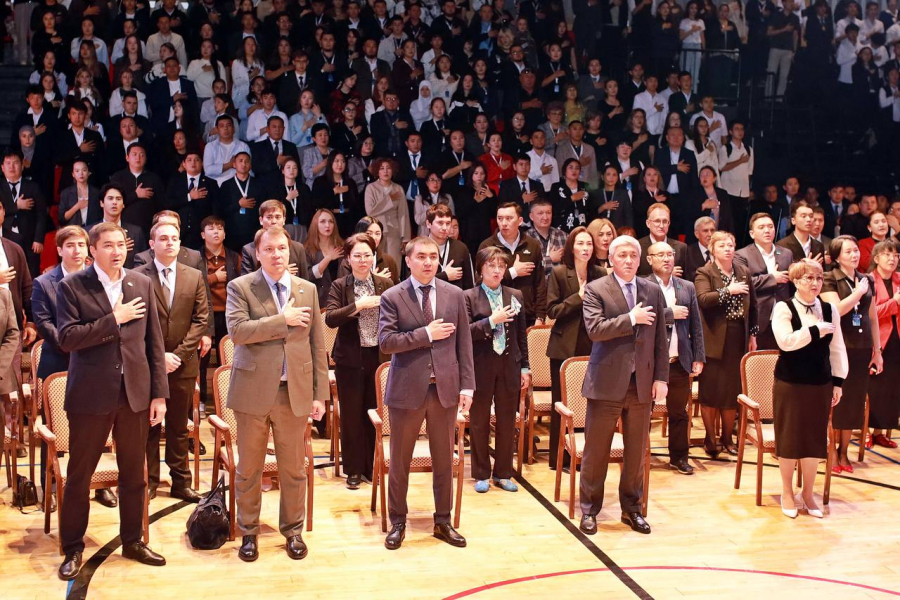 Международный форум рабочей молодежи прошел в Караганде