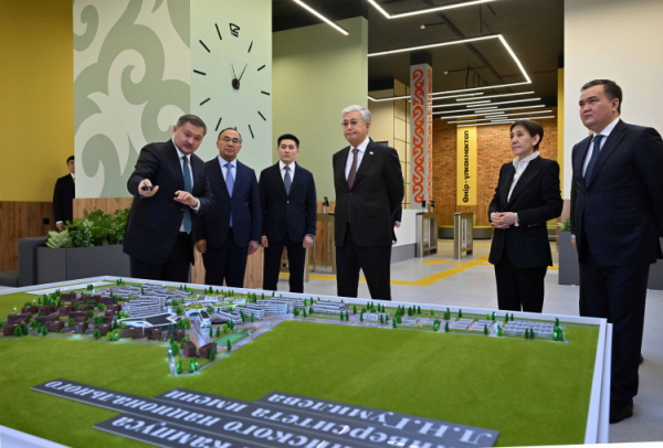 Токаев посетил Дом студентов ЕНУ им. Л.Н. Гумилева