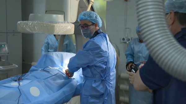 Алматы кардиологтары ерекше операцияны үйренді