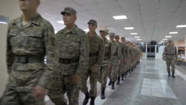 Весенний призыв: 20 тысяч казахстанцев отправятся на службу в армию