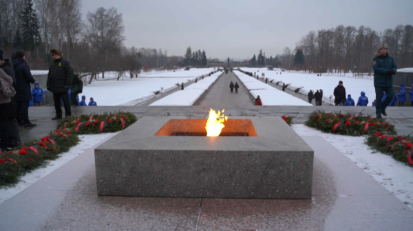 Ленинградтың қоршаудан азат етілгеніне 80 жыл