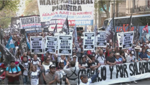 Протесты из-за инфляции и безработицы проходят в Аргентине