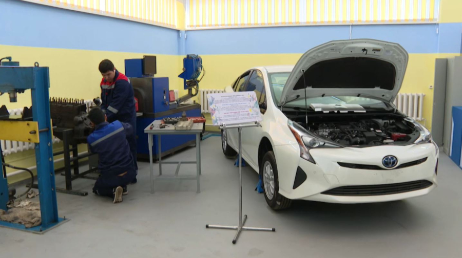 Обслуживание автомобилей в Казахстане подорожало в 3,5 раза