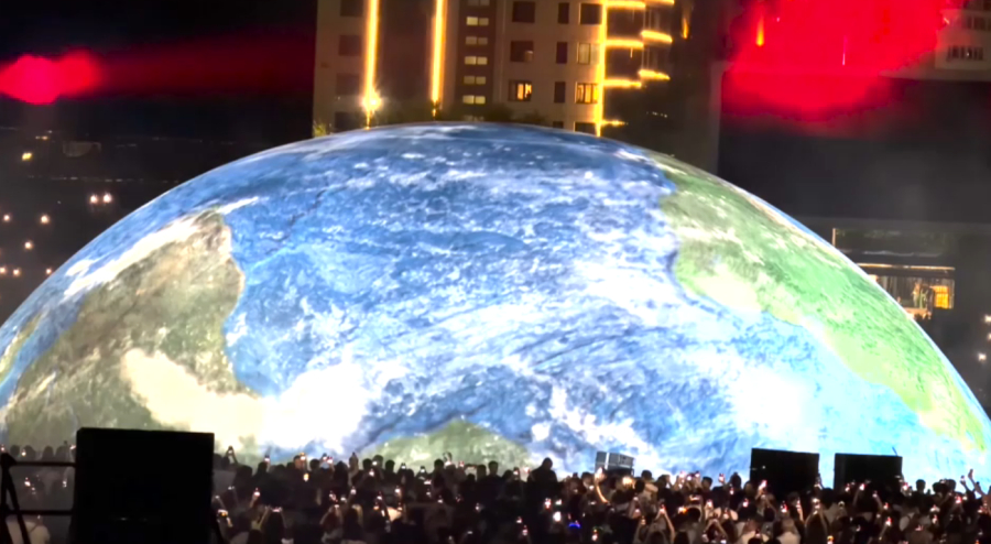 After a Blackout and Bad Weather, Long-Awaited Kanye West Concert Takes Place in Almaty