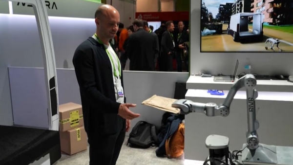 Швейцариялық ғалымдар пошта таситын роботты жасап шығарды