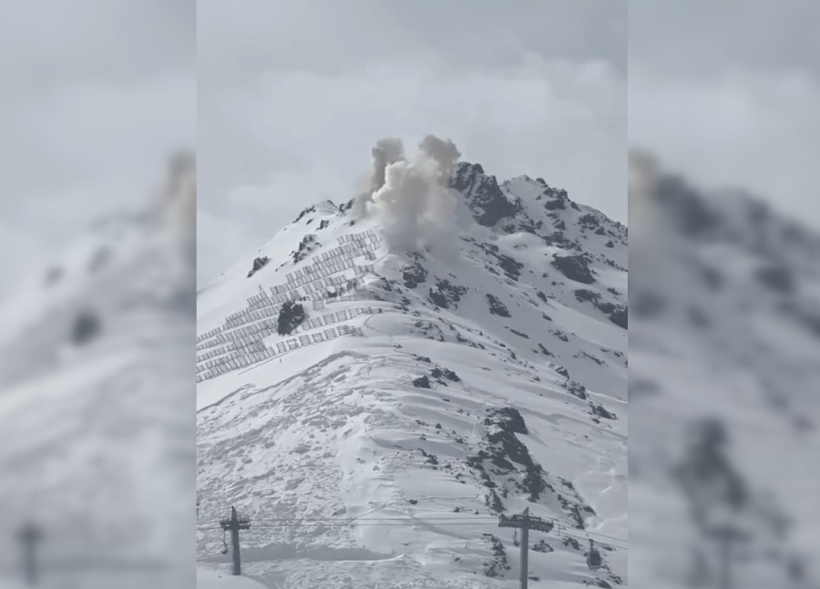 Спуск лавин провели в горах Алматы