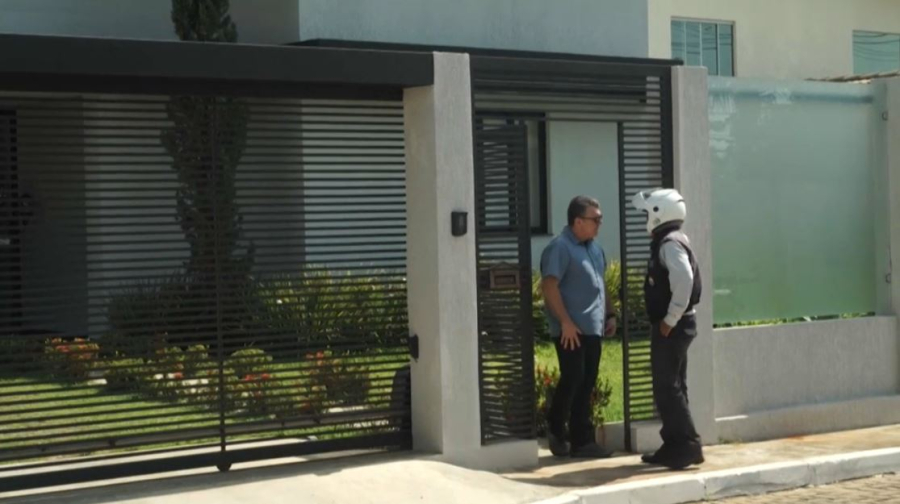 В Бразилии арестовали экс-президента Болсонару