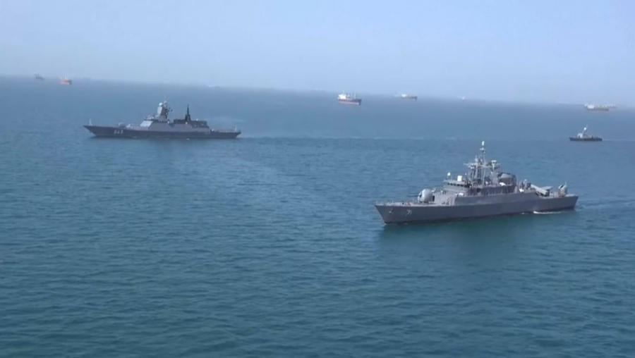 Ормуз бұғазымен өтетін кемелерді сақтандыру бағасы қымбаттады