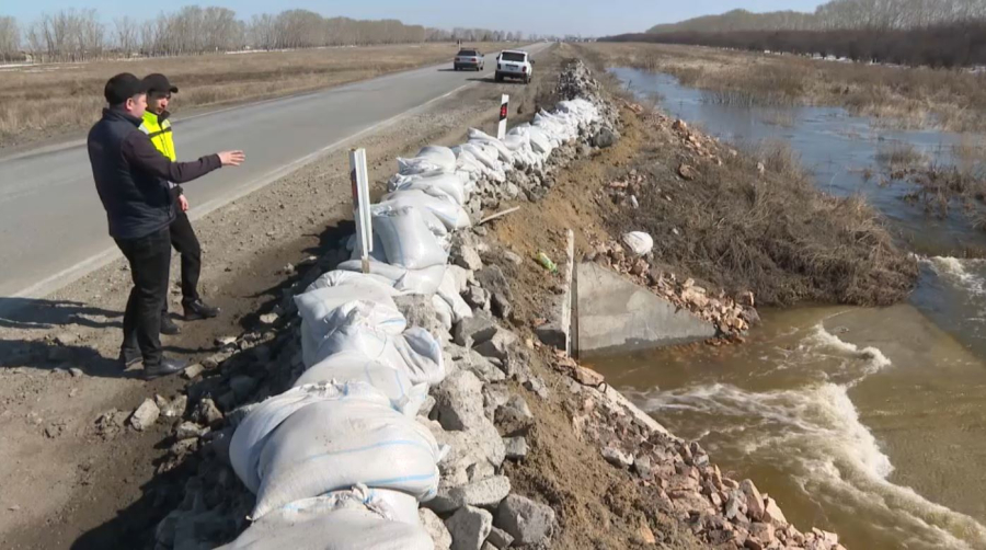 Ақмола облысында су өткізетін құбырлар тазартылып жатыр