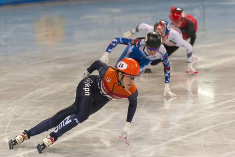 Евгений Кошкин завоевал серебро этапа КМ по конькобежному спорту