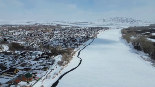 ШҚО өзендерінде мұзды жару жүріп жатыр