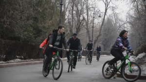Активисты партии «Байтақ» организовали велопробег в Алматы