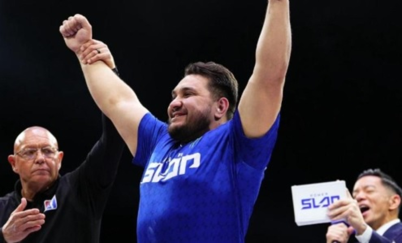 Казахстанец отметился новым достижением в лиге президента UFC