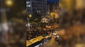 Акции протеста прошли после крушения поездов в Греции