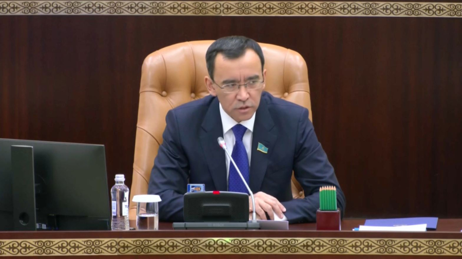 Сенат қаржыны жылыстатумен күреске қатысты құжатты мақұлдады