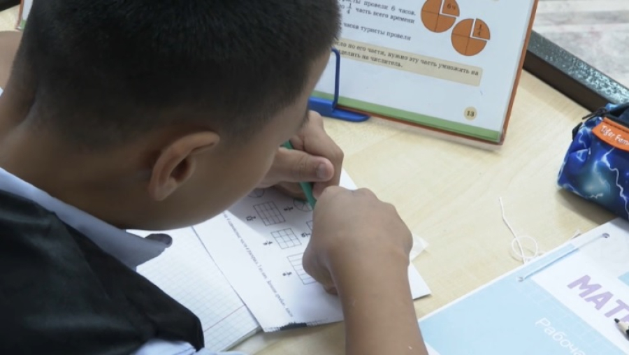 В Казахстане зарегистрировано 14,5 тысяч детей с аутизмом