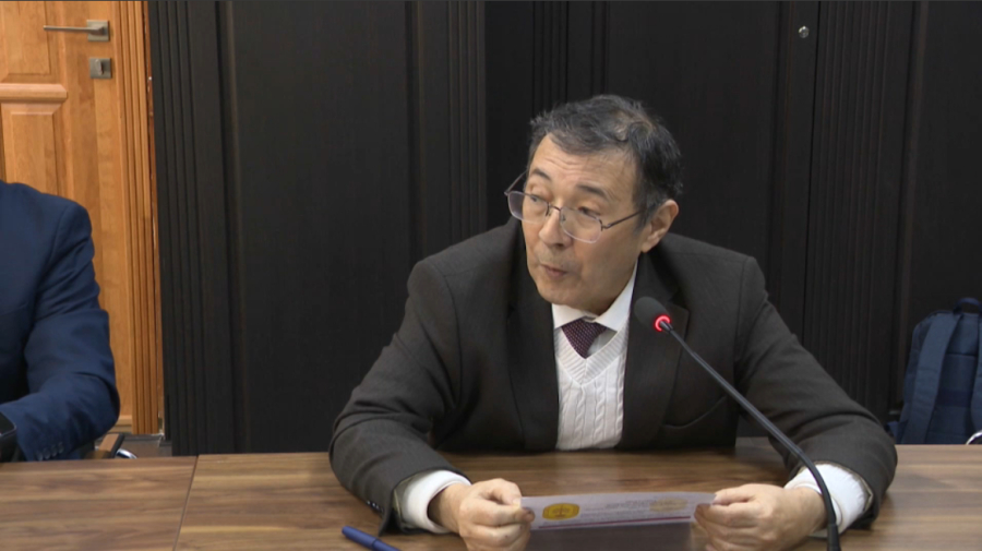 Алматыда саясаттанушылар жаңа Конституция жобасын талқылады