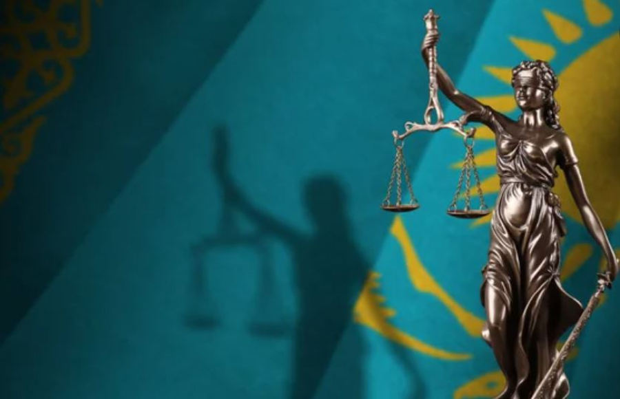 Коррупция в мантии: осуждён глава городского суда Актау