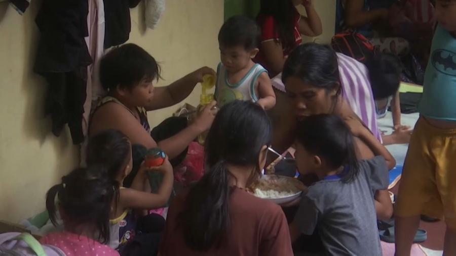 Филиппинде тайфуннан бір миллион адам эвакуацияланды