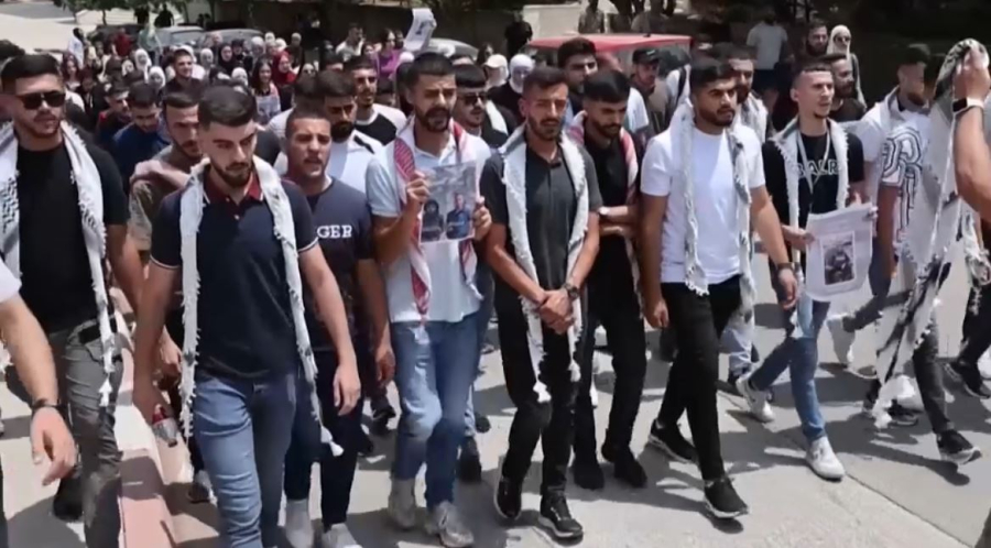 Палестинада Al Jazeera журналистерінің қазасына байланысты наразылық шеруі өтті