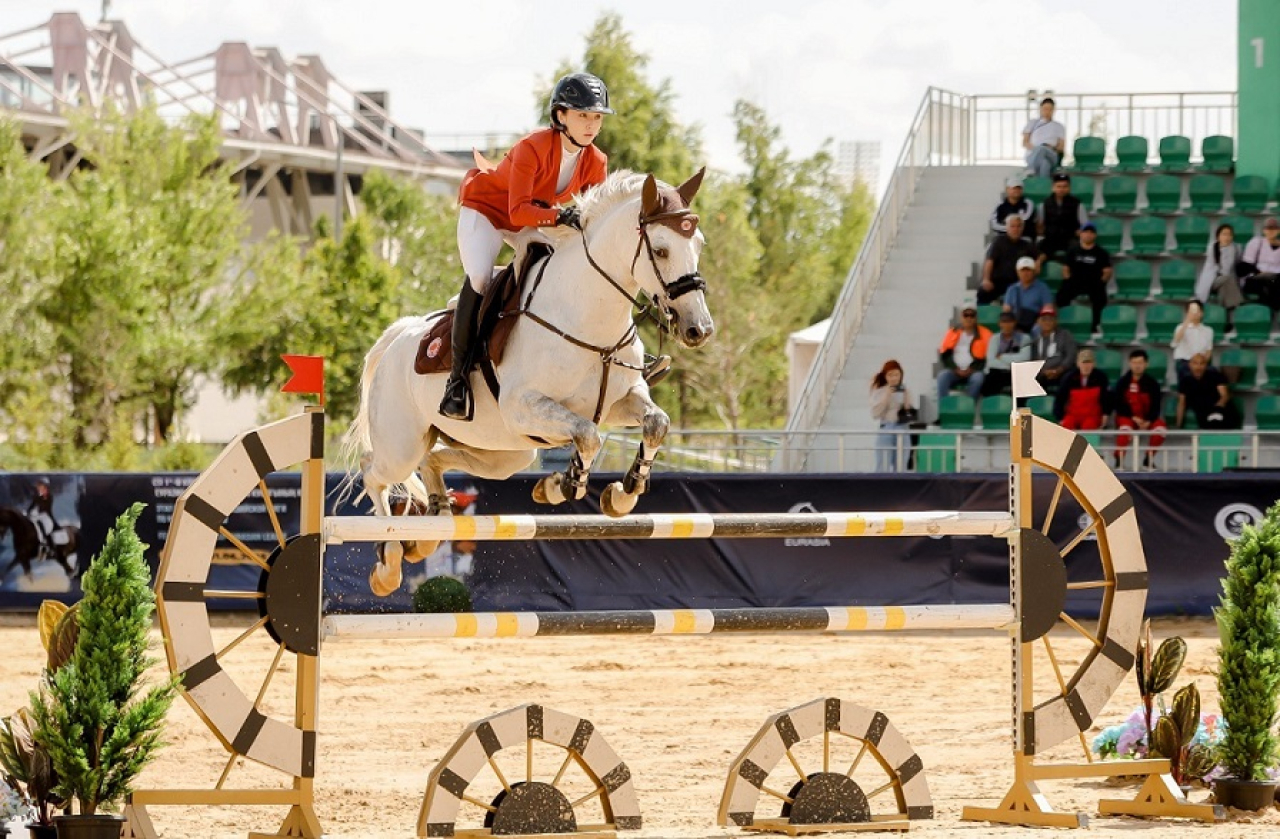 Казахстан примет этап Кубка мира по конному спорту