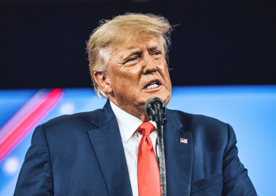 Трамп допустил возможность смены власти в Иране