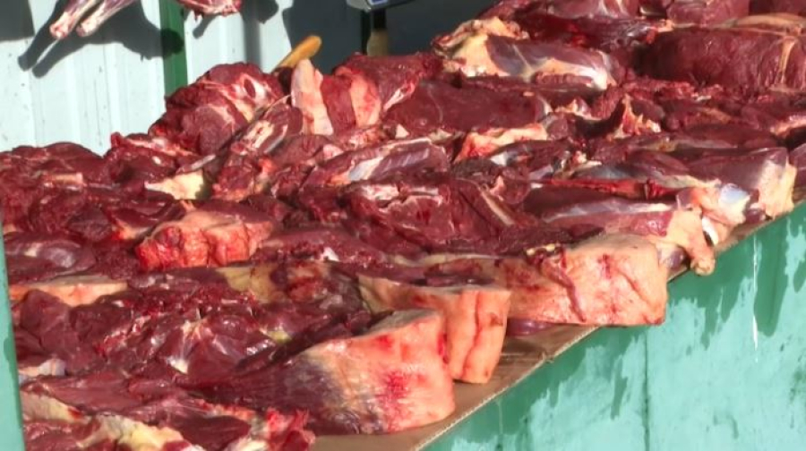 Цены на мясо и социальные товары контролируют в Усть-Каменогорске