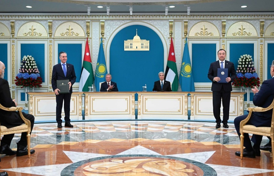 Казахстан и Иордания обменялись подписанными документами