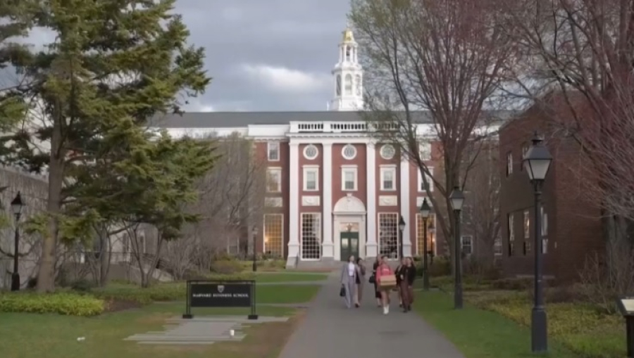 Гарвардский университет подал в суд на администрацию Трампа