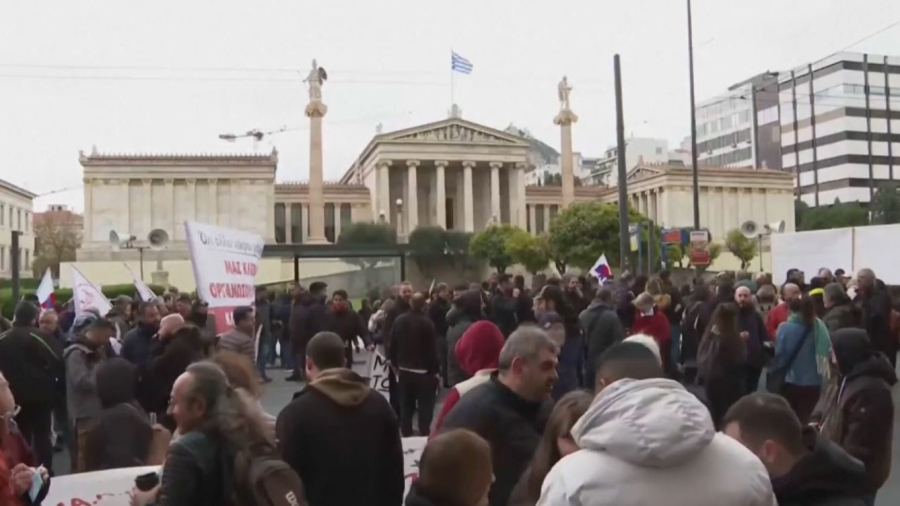 Грекияда мыңдаған жұмысшы шеруге шықты