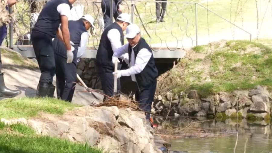 Родник «Ақ-Ата» очистили в Туркестанской области