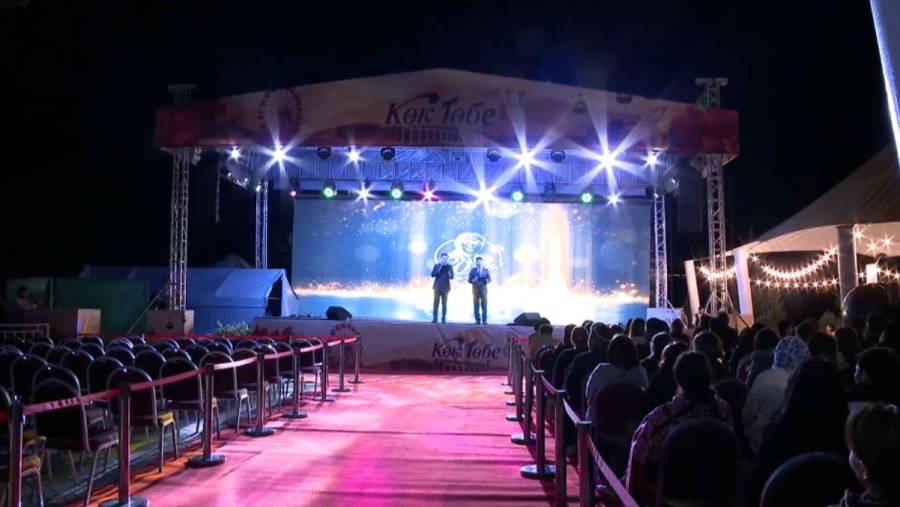 Ғабит Мүсірепов театры 80 жылдық мерейтойын Алматыда атап өтті