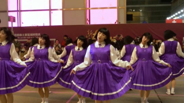 В Гонконге прошёл парад в честь китайского Нового года