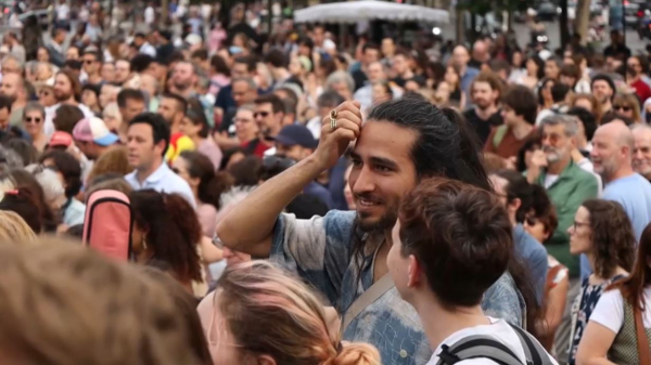 Во Франции проходят протесты против ультраправых партий