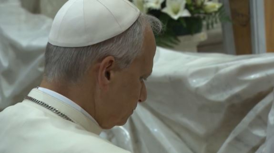 Новый Папа Римский выступил с первым официальным обращением к кардиналам