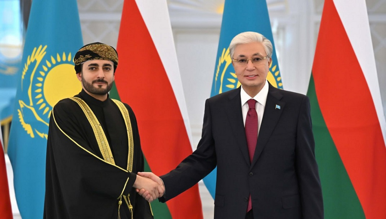 Глава государства побеседовал с заместителем Премьер-министра Омана