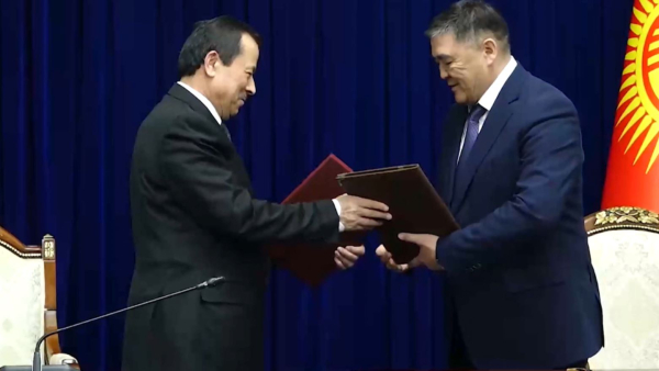 Қырғызстан мен Тәжікстан шекара мәселесін шешті