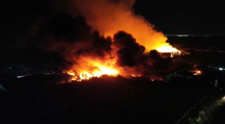 Мощный взрыв прогремел в промышленной зоне в Буэнос-Айресе