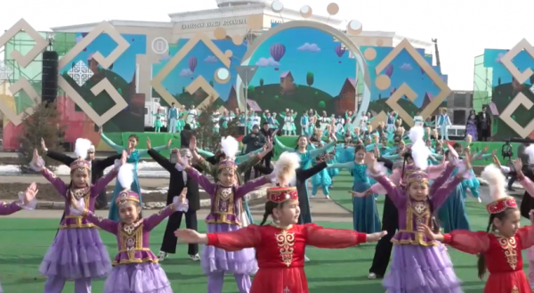 Ақжайық жұрты әз-Наурызды тойлады