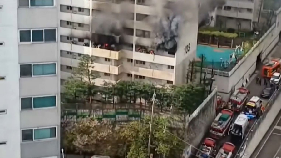 Мужчина огнемётом подорвал жилой дом в Сеуле