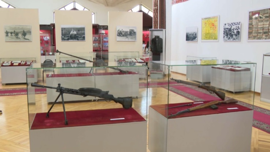 В Центральном музее Алматы открыли выставку к 80-летию Победы