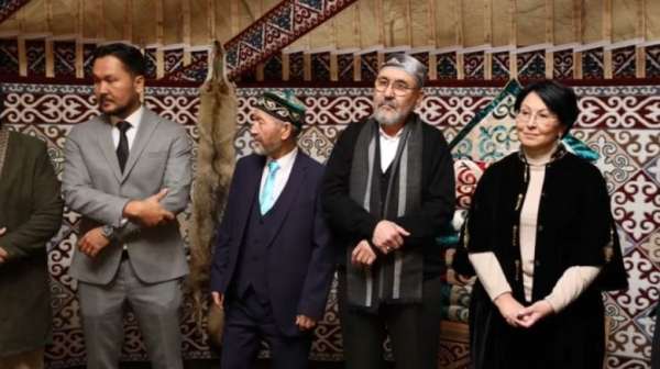 Казахская диаспора во Франции укрепляет связи с исторической родиной