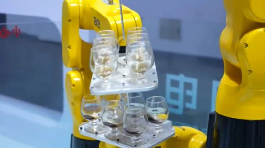 27-я Международная выставка высоких технологий открылась в Пекине