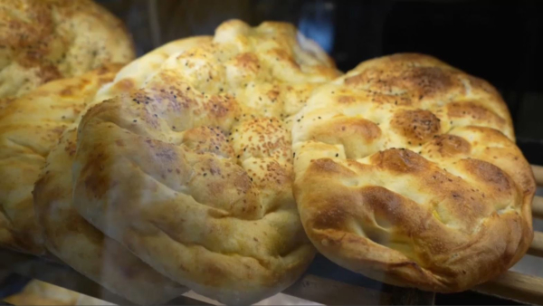 Түркияда Рамазан айының символы – пиде мен гүллач