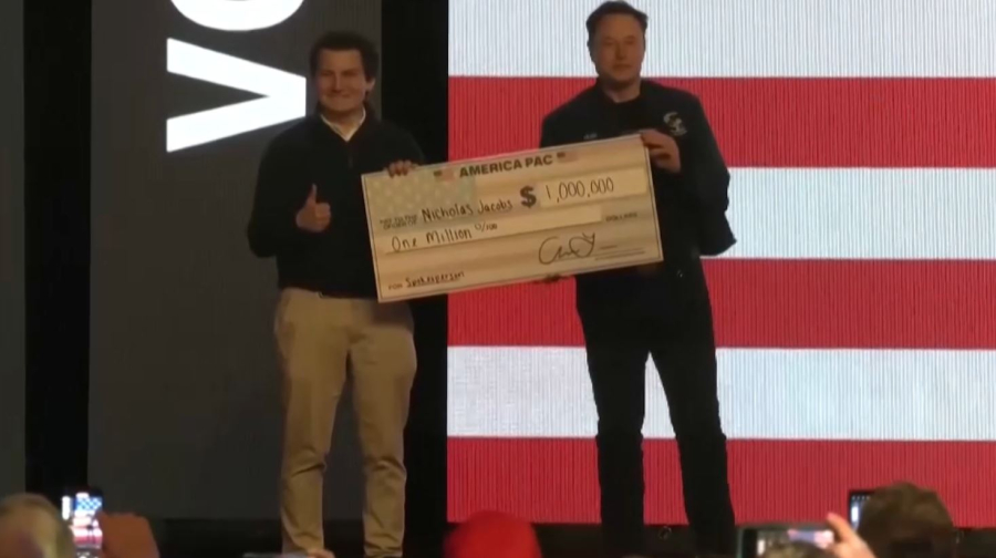 Илон Маск әлемдегі ең бай адам атанды