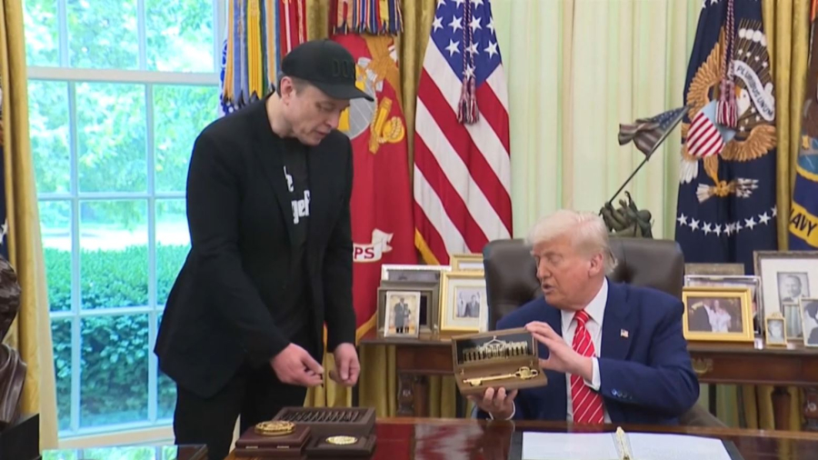 Трамп пен Маск шығынға ұшырады