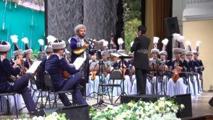 Атыраулық оркестр Астраханда өнер көрсетті