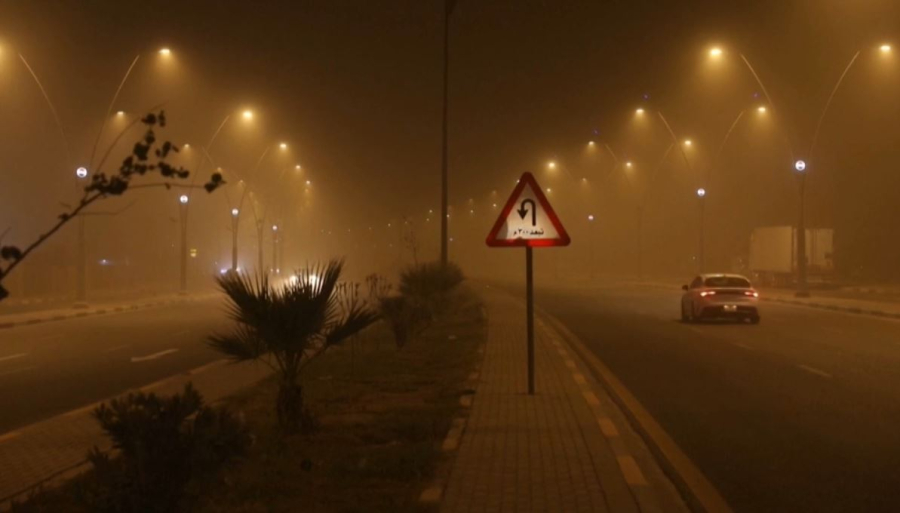 Иракта құмды дауыл соғып, 400-ге жуық адам ауруханаға түсті